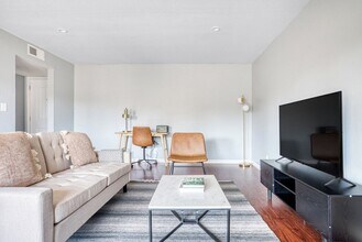 1BR/1BA floor plan